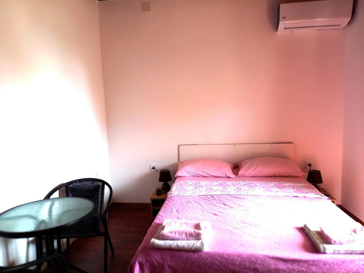 Apartments Kaludjerovic Херцег Нови Екстериор снимка