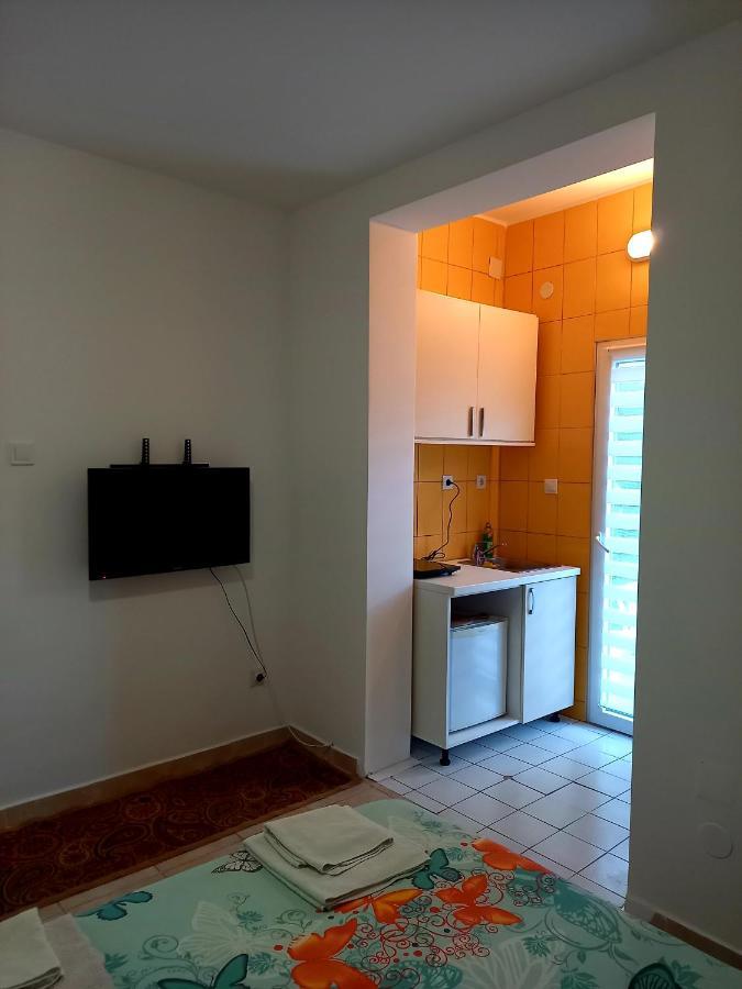 Apartments Kaludjerovic Херцег Нови Екстериор снимка