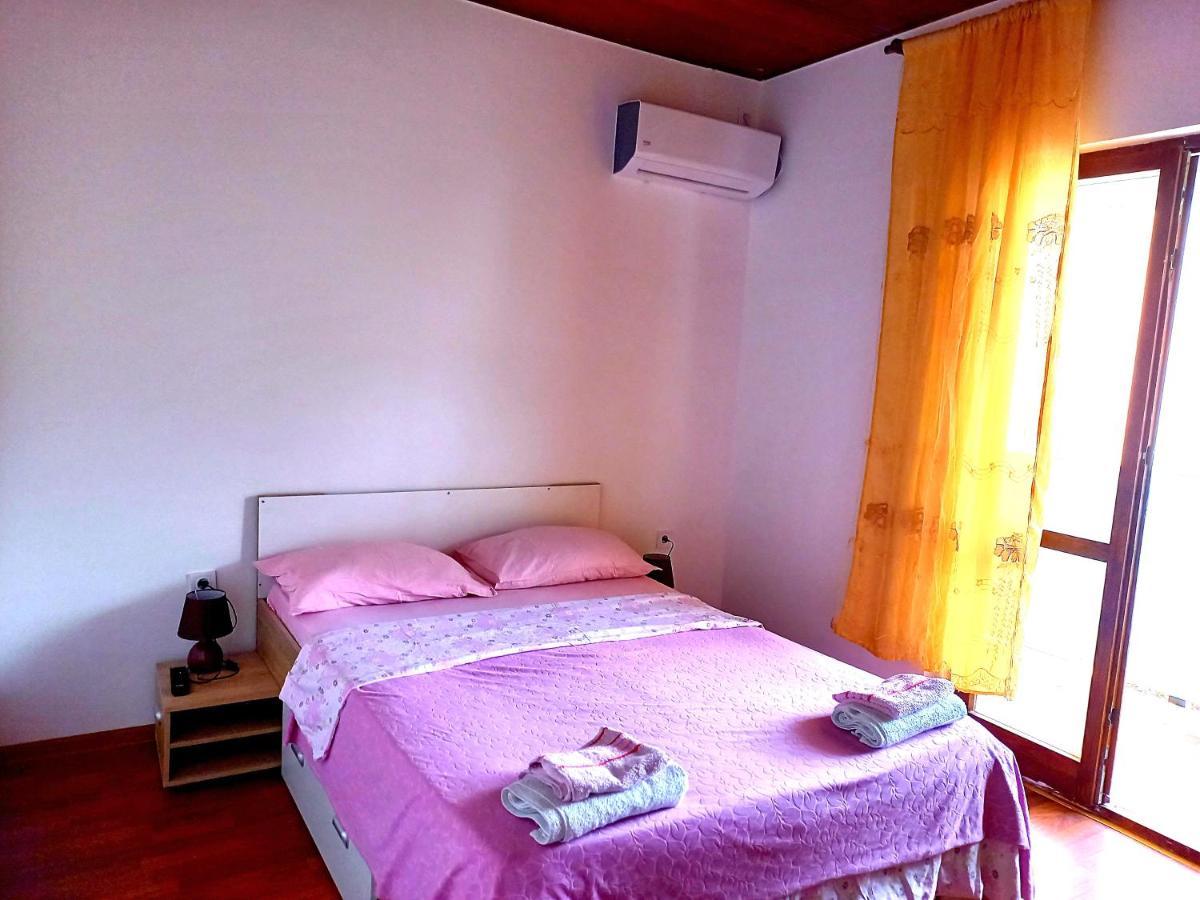 Apartments Kaludjerovic Херцег Нови Екстериор снимка