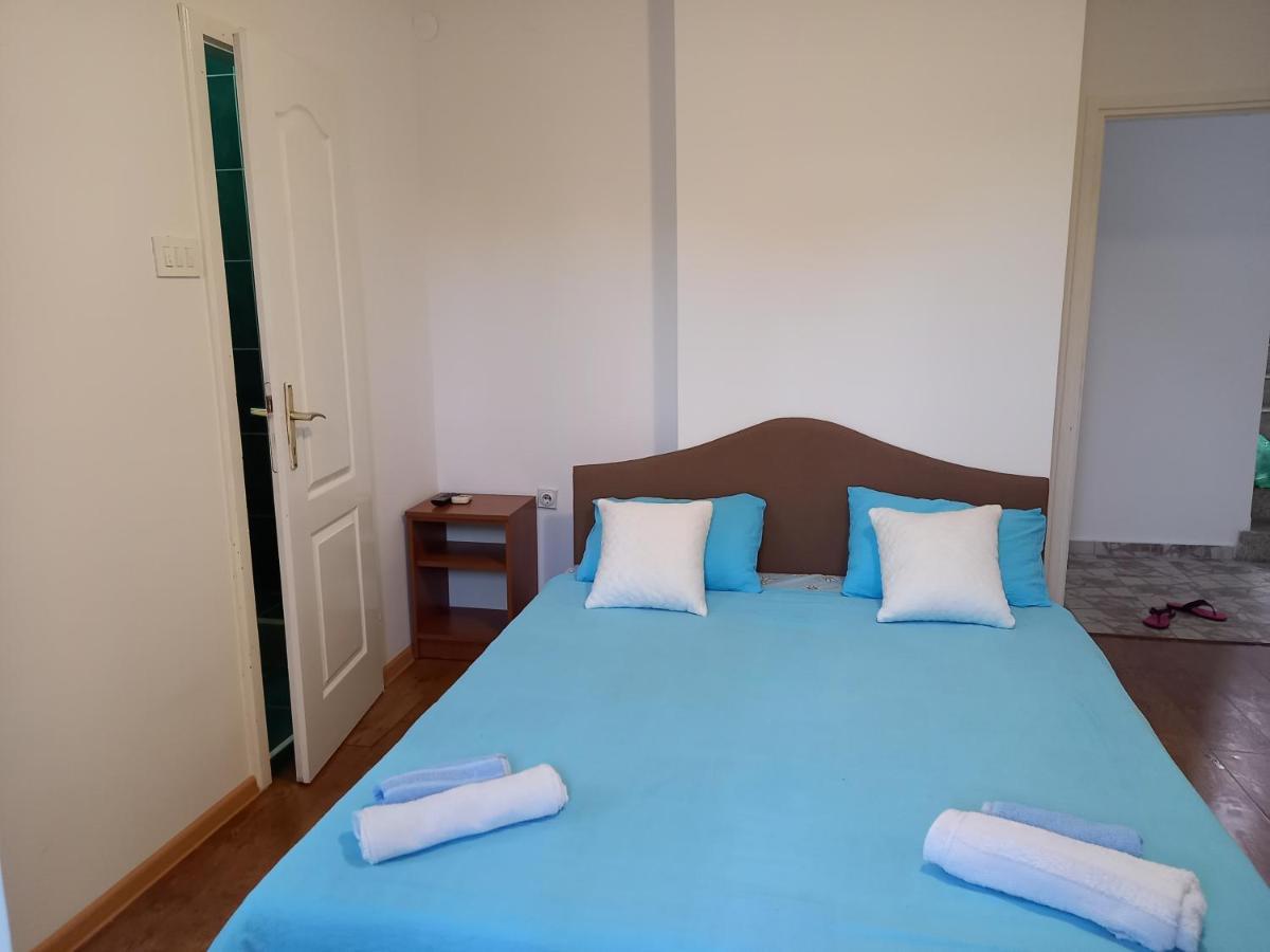 Apartments Kaludjerovic Херцег Нови Екстериор снимка