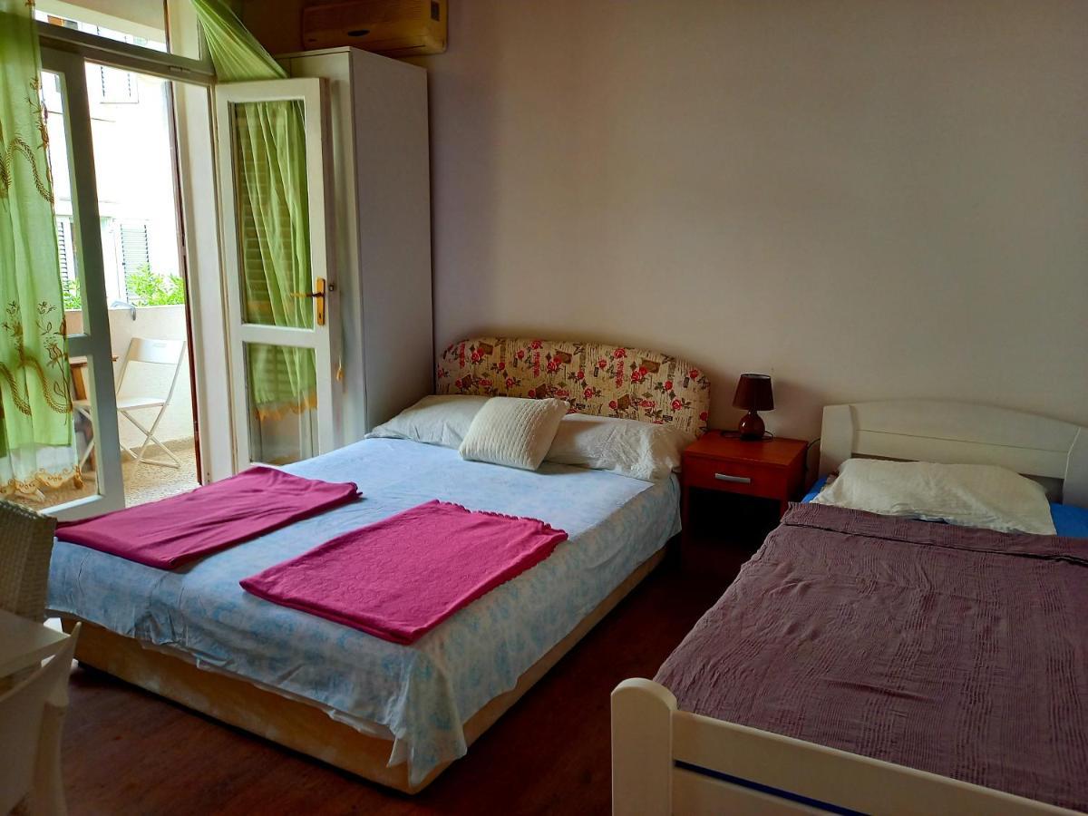 Apartments Kaludjerovic Херцег Нови Екстериор снимка